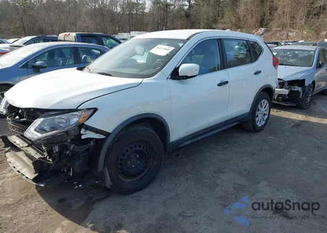 2017 Nissan Rogue S z USA, uszkodzony, nr VIN KNMAT2MV5HP566770